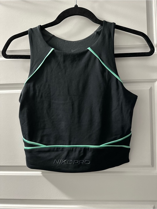 Nike Tops - Nike Pro Black Sports Crop Bra with Mint Trim